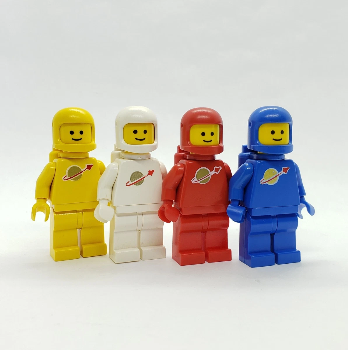 Lot of 4 Lego Red White Blue Yellow Spaceman Minifigure Classic Space  Vintage