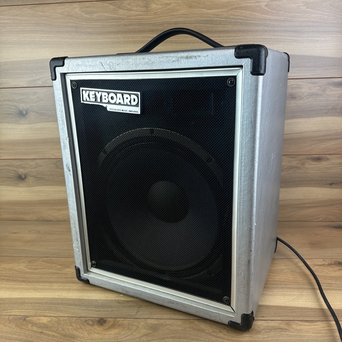 VINTAGE ROLAND CUBE 60 KEYBOARD AMPLIFIER CK-60 RARE MADE IN VINTAGE ROLAND CUBE 60 KEYBOARD AMPLIFIER CK-60 RARE MADE IN