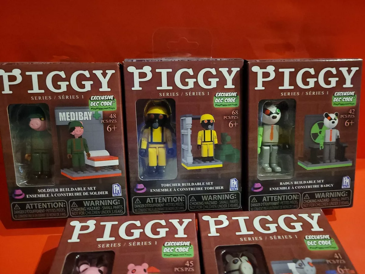 NEW Roblox Piggy Series 1 Buildable Set Exclusive DLC Code *5pc* Sealed