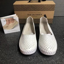 Tulipu Perforated Slip-On Sneaker by Ilse Jacobsen 39EU/9US NIB