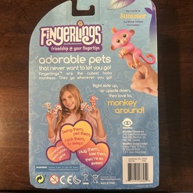 WowWee AUTHENTIC Fingerlings 2Tone Monkey - Summer Pink with Orange