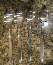 *Set Of 3 UNBRANDED Stainless Steel Grapefruit Spoons Serrated Edges Vintage