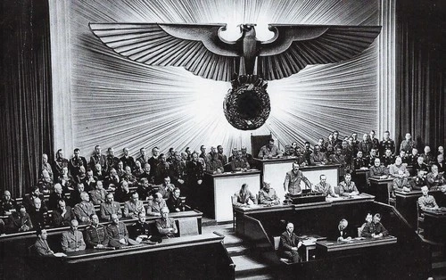 WW2 DER FUHRERS DECLARATION OF WAR AGAINST THE UNITED STATES RARE FRENCH 1ST ED.