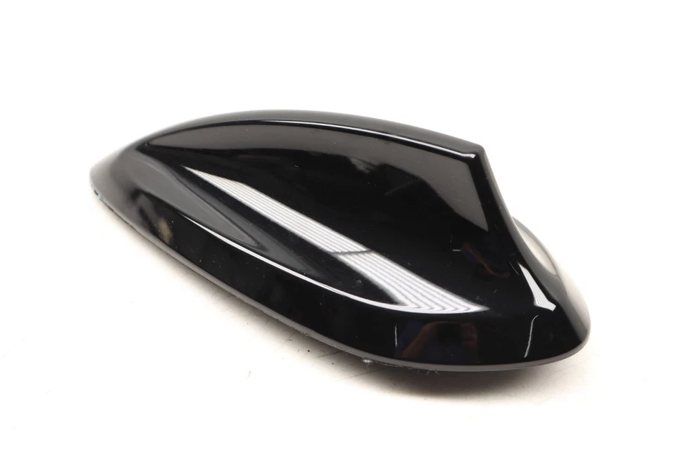 2014-2016 BMW 228I - Shark FIN / ROOF Antenna Housing 9240968 - Image 2 of 4