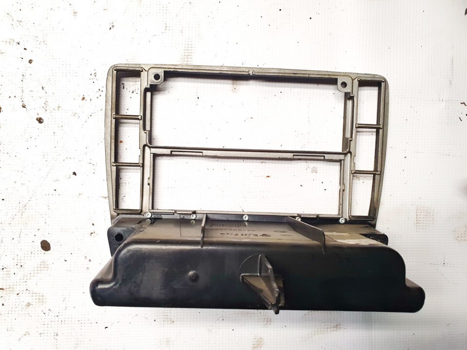 1841709 3b0858069 Interior trim for Volkswagen Passat UK1487452-69 