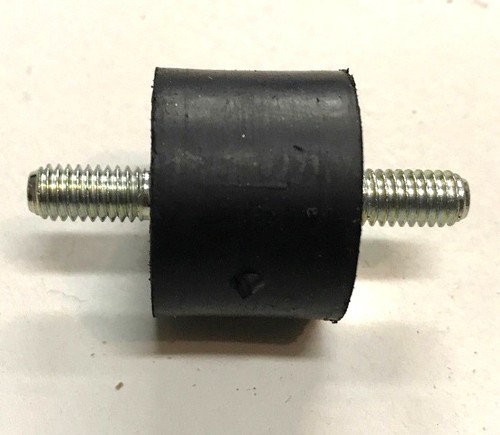 AISLADOR DE MONTAJE subs AGCO ROGATOR TERRAGATOR AG523877 - Imagen 1 de 2