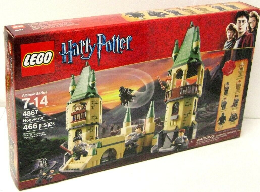 LEGO 4867 Harry Potter Battle For Hogwarts