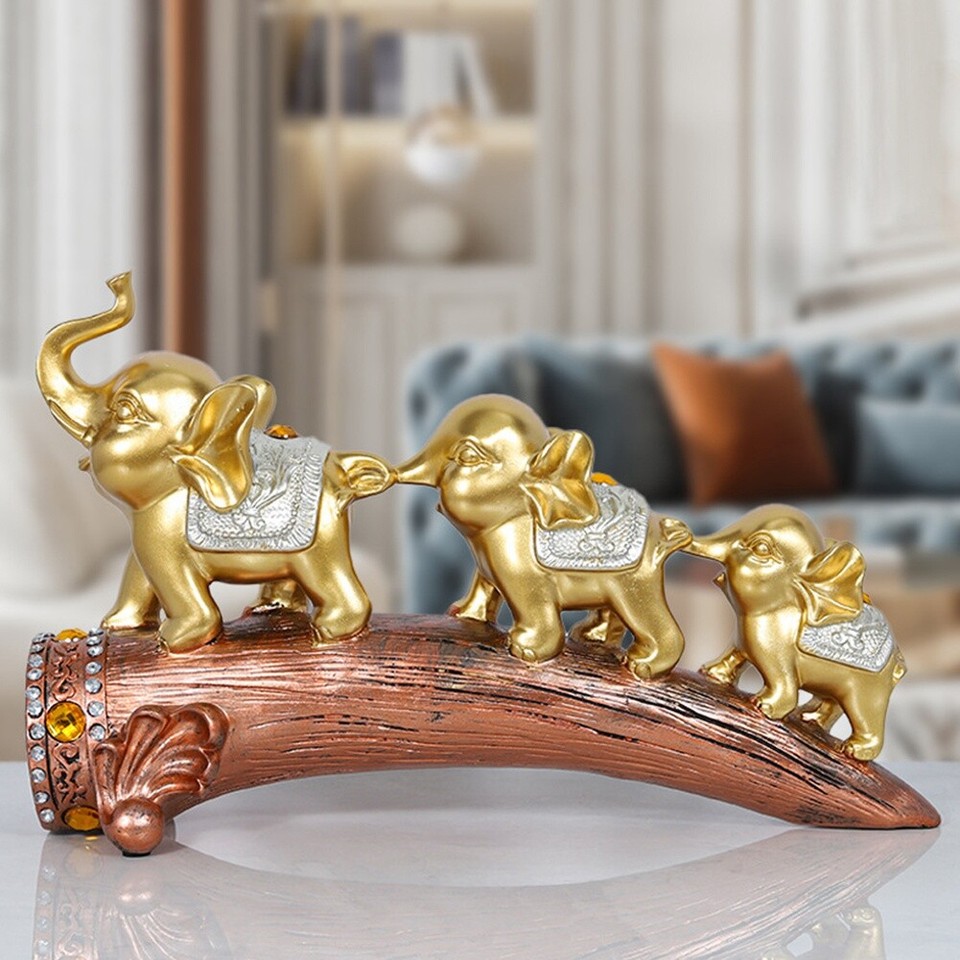 Resin Crafts Chinese Three Elephant Desktop Wine Entrance