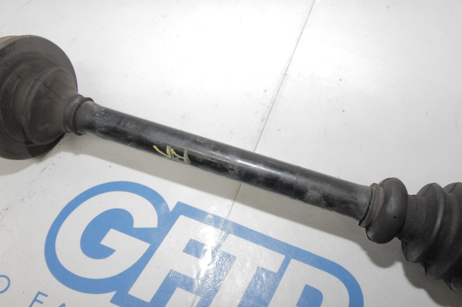 08-13 AUDI R8 4.2L V8 OEM AWD RH RIGHT PASSENGER REAR AXLE 420501361 SINGLE 09
