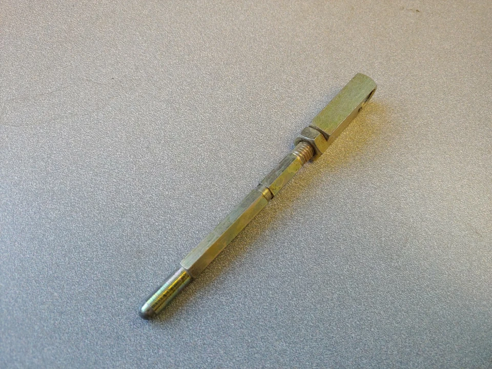 VERY NICE USED ORIGINAL GENUINE PORSCHE 924 944 968 MASTER CYLINDER PUSH ROD - Image 2 of 3