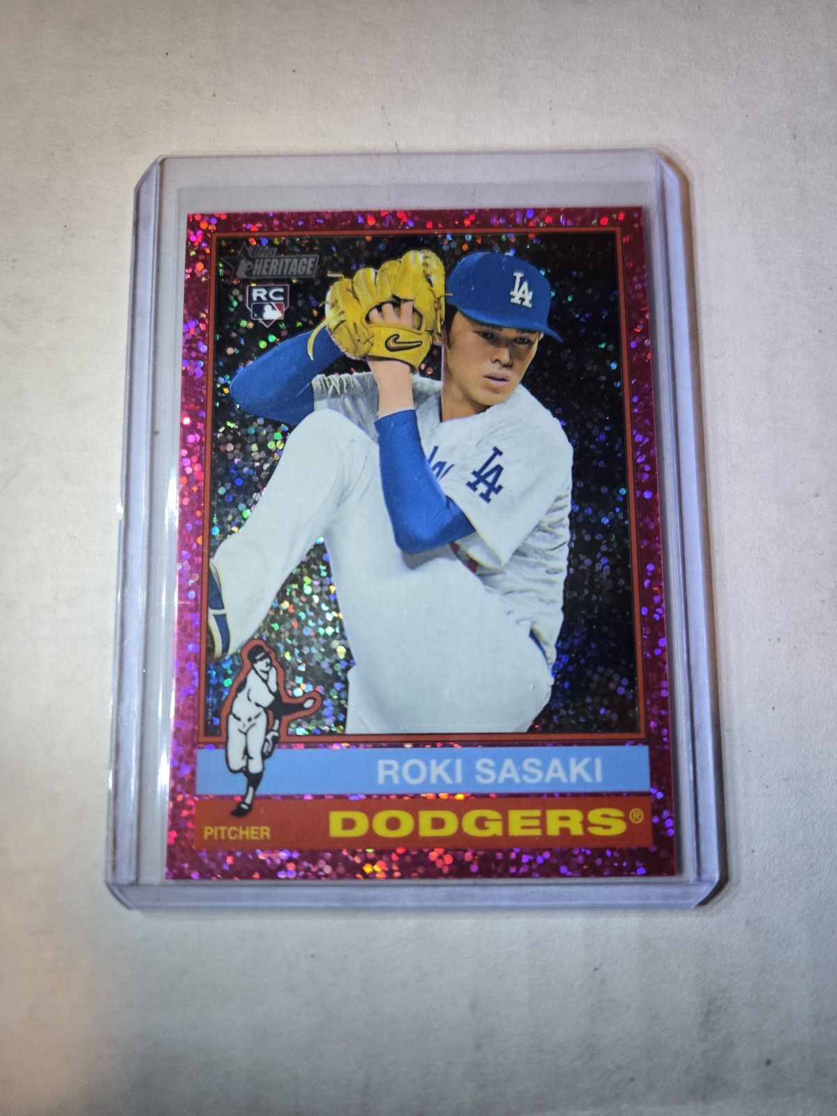 2025 Topps Heritage: Roki Sasaki Pink Sparkle Chrome SP (RC) 224 - LA Dodgers 