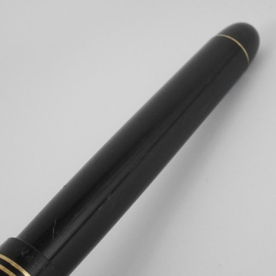 PILOT CUSTOM 67 Fountain Pen 14K M (used) FREE SHIPPING WORLDWIDE