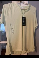 NWT Walter Hagen Women’s LG. Light Green Golf Polo Shirt. UPF 50. Water Wicking