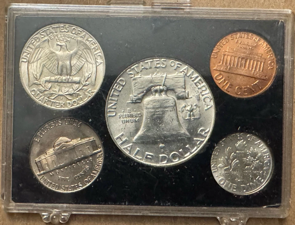 United States -1960 D - Mint Set In Holder - 90% Silver Coins - Franklin Half - Image 2 of 2