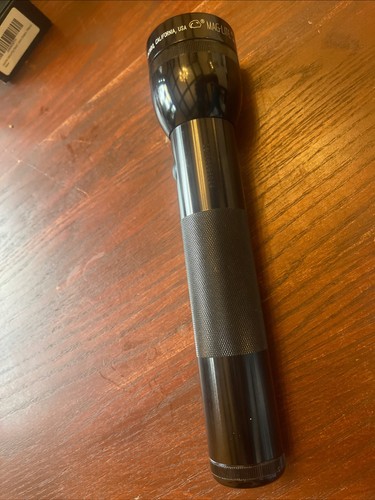 Lampe Torche Vintage Maglite 2D Cell Aluminium Argenté - Fabriquée Aux USA