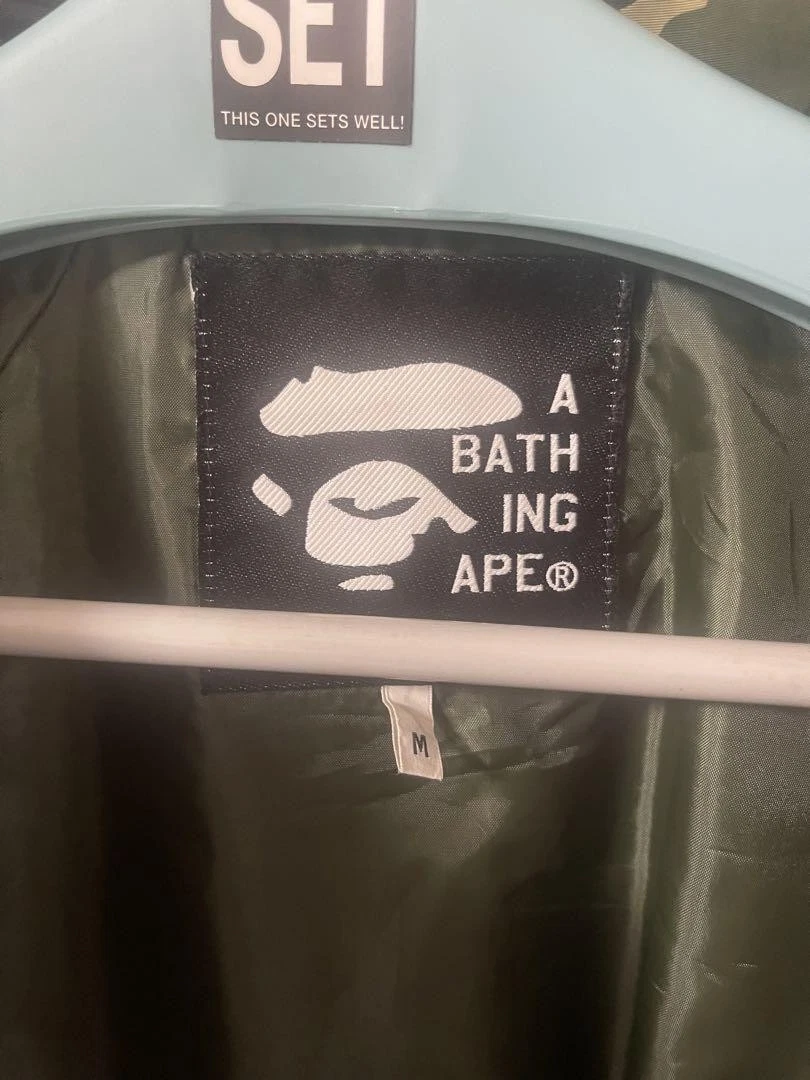 A BATHING APE (BAPE) Giacca snowboard Bape UOMO kaki mimetica taglia JP M usata in ottime condizioni