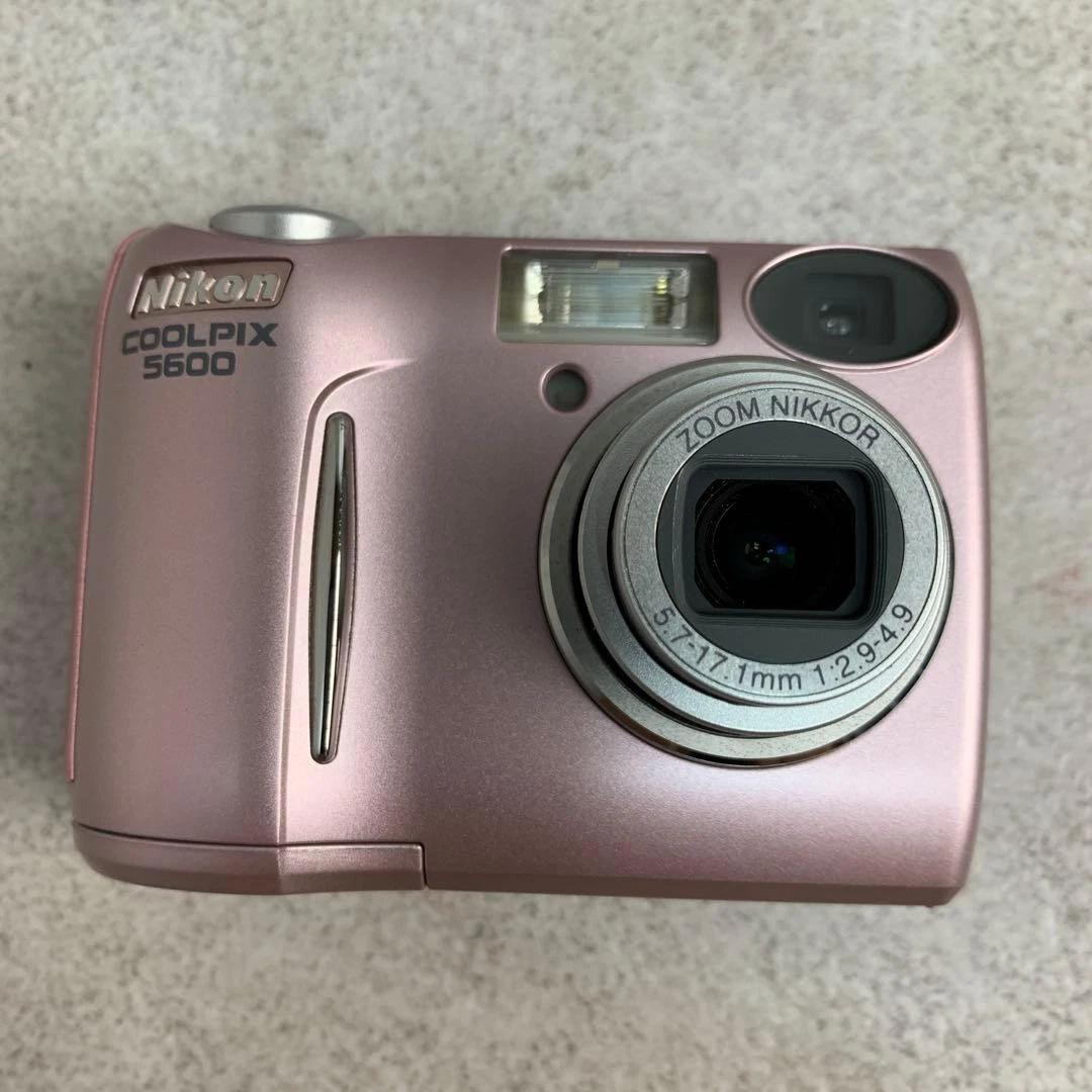 Preços baixos em Câmeras digitais Nikon Coolpix 5600 | eBay