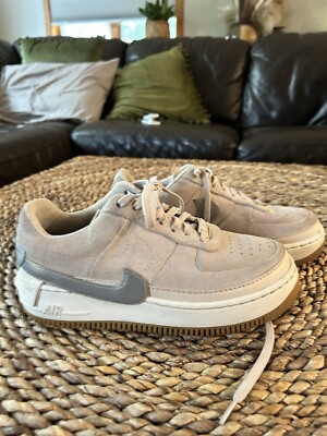 Women's Nike Air Force One jester Low Tan Suede 1/2