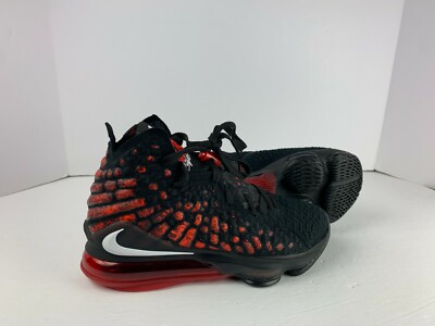 Men's Nike LeBron 17 Shoes \