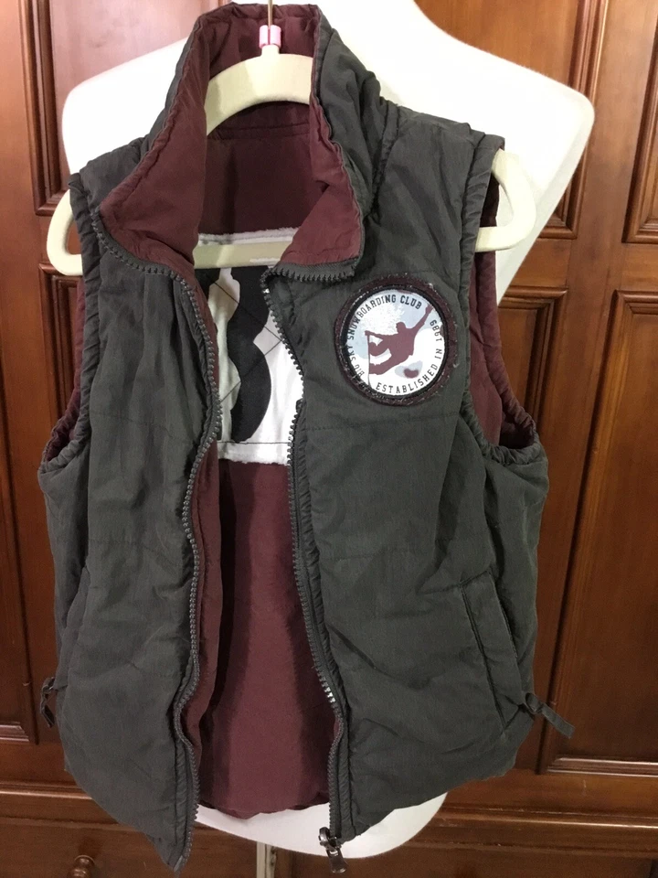 Wes & Willy Boy Sz 5 Vest Reversible Gray Brown Maroon GUC Great Piece Versatile - Image 3 of 4