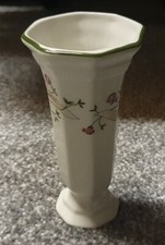 Johnson Brothers Eternal Beau Small Bud Posy Vase Approx 6" Tall