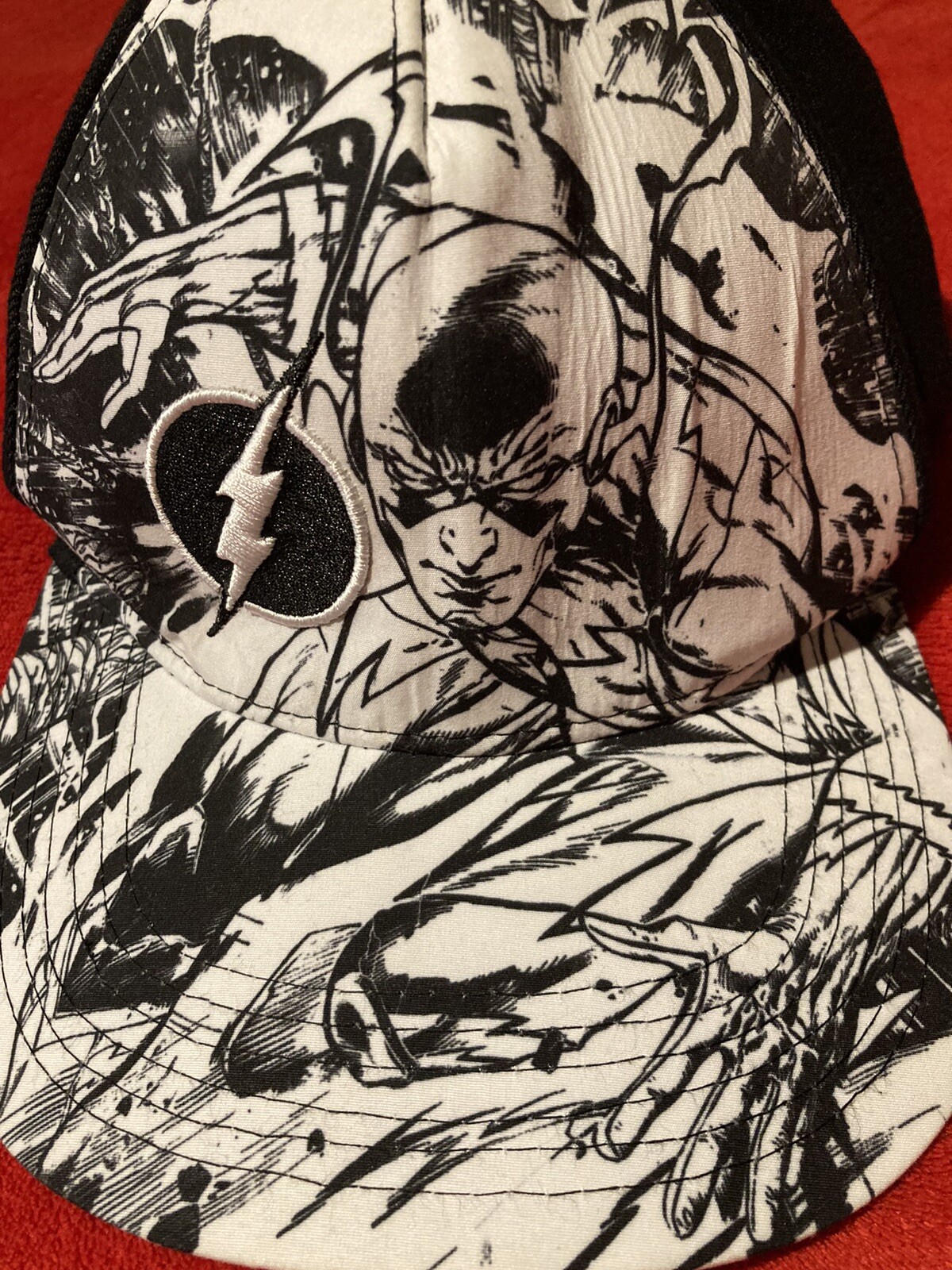 DC COMICS The Flash character baseball cap hat on… - image 2