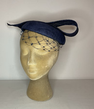 Woman  s Button Fascinator Hat Hand Made with matching veil and bow One size