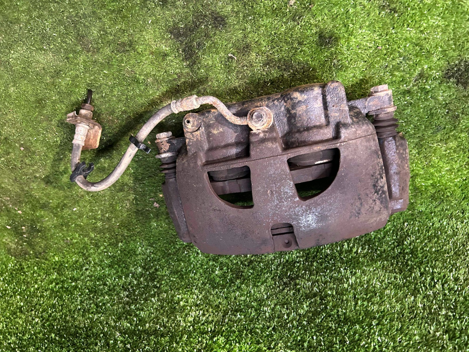 ✅ 2011–2018 DODGE RAM 2500 FRONT LH Left BRAKE CALIPER 18892501 OEM