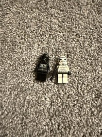 LEGO Star Wars: TIE Defender (8087) Retired With Minifigures & Instructions