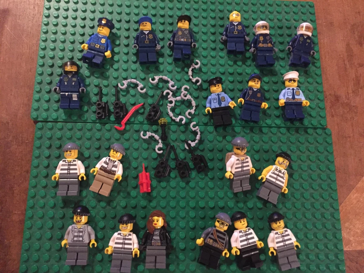 Lego cops and robbers game clearance
