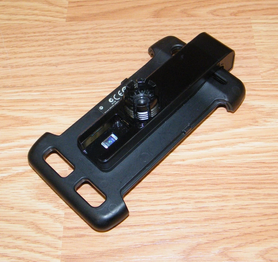 Motorola (PFC50-66801) Droid Razr Vehicle Dock With Built in Charger **READ**  - Image 2 of 4