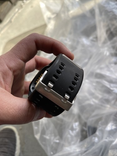 Adidas miCoach Smartwatch ohne Ladegerät ungetestet - Bild 5 von 5