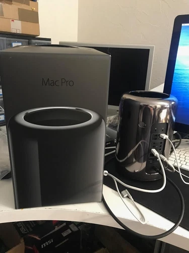 Mac Pro 2013 D700 12 Core 2,7ghz - 64Go RAM - 4 To SSD - Garantie 12 Mois