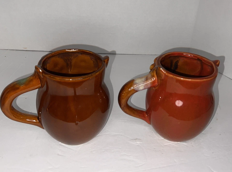 2 tazas Fox 3D One Red One Rust - mango de cola 5" de alto 20 oz. Gibson usada en excelente estado Foto 3 de 4