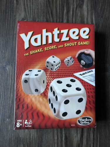 Hasbro Yahtzee Game New In Box Sealed Z1 - Picture 1 of 4