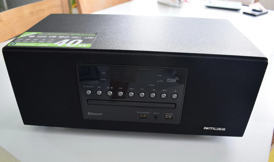 Muse M-680 BTC Stereo Bluetooth Speaker FM Radio MP3 USB AUX CD No Remote - Image 2 of 4