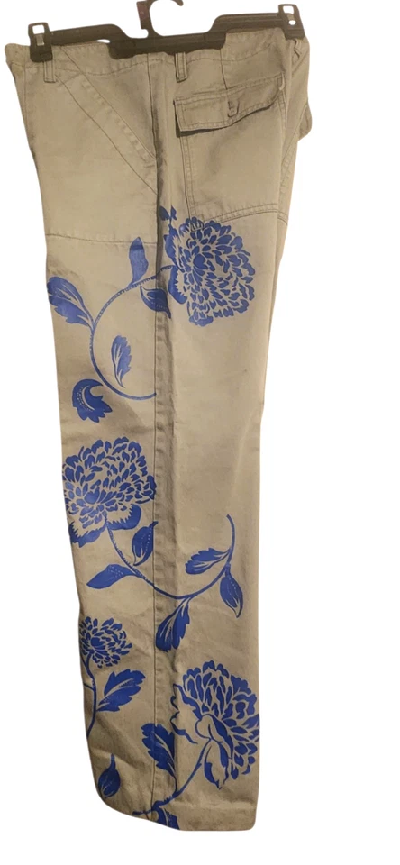 Tommy Hilfiger Vintage Y2K Womens Sz 8 Chino Pants Floral Olive Green EUC - Image 4 of 4