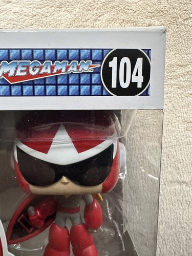 Funko POP! Games-Mega Man Proto Man #104 Vinyl Figure NEW ! - Picture 3 of 11