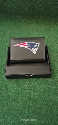 NFL New England Patriots Embroidered Tri-Fold / Wallet
