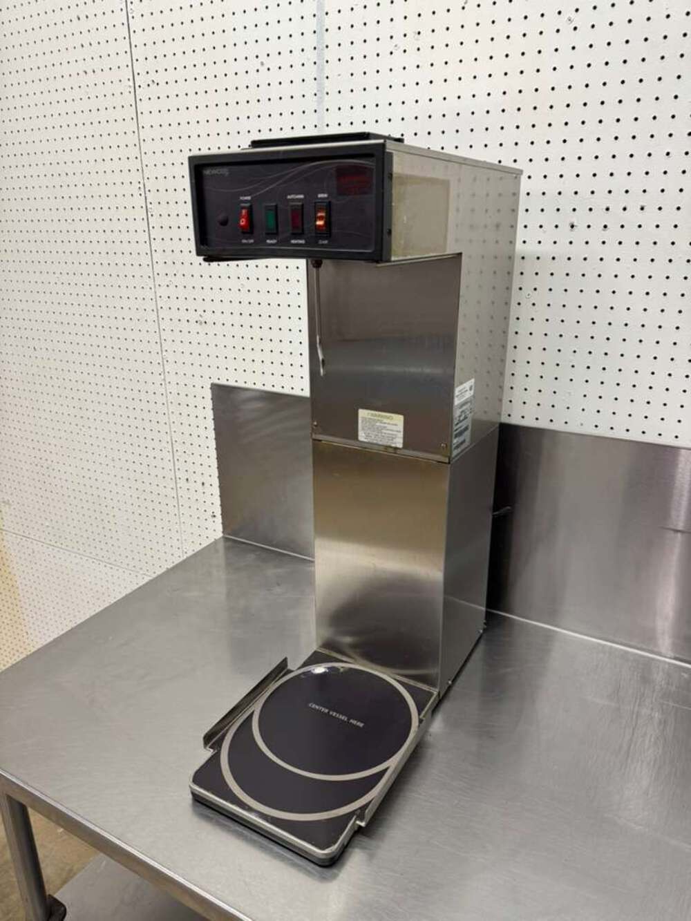 Used Newco NKT3-NS1 Commercial Iced Tea Brewer Machine 120V