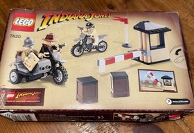 Brand New Lego Indiana Jones 7620: Motorcycle Chase From 2008 With Damaged Box
