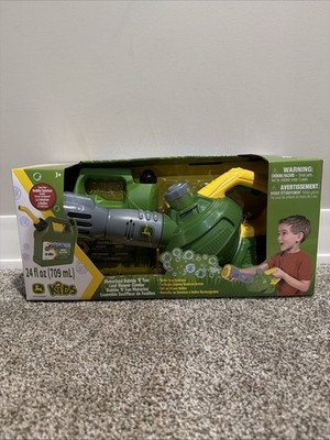 John Deere Bubble Leaf Blower Toy Green Yellow 18  Motorized Bubble Fun