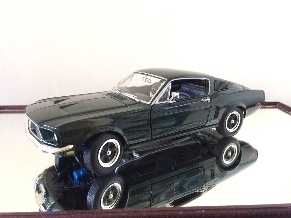 ERTL COLLECTIBLES 1968 FORD MUSTANG ERTL COLLECTIBLES 1968 FORD MUSTANG