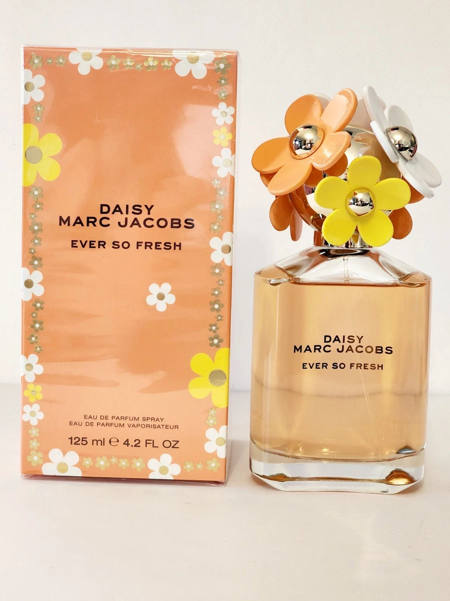 Marc jacobs daisy 4.2 top oz