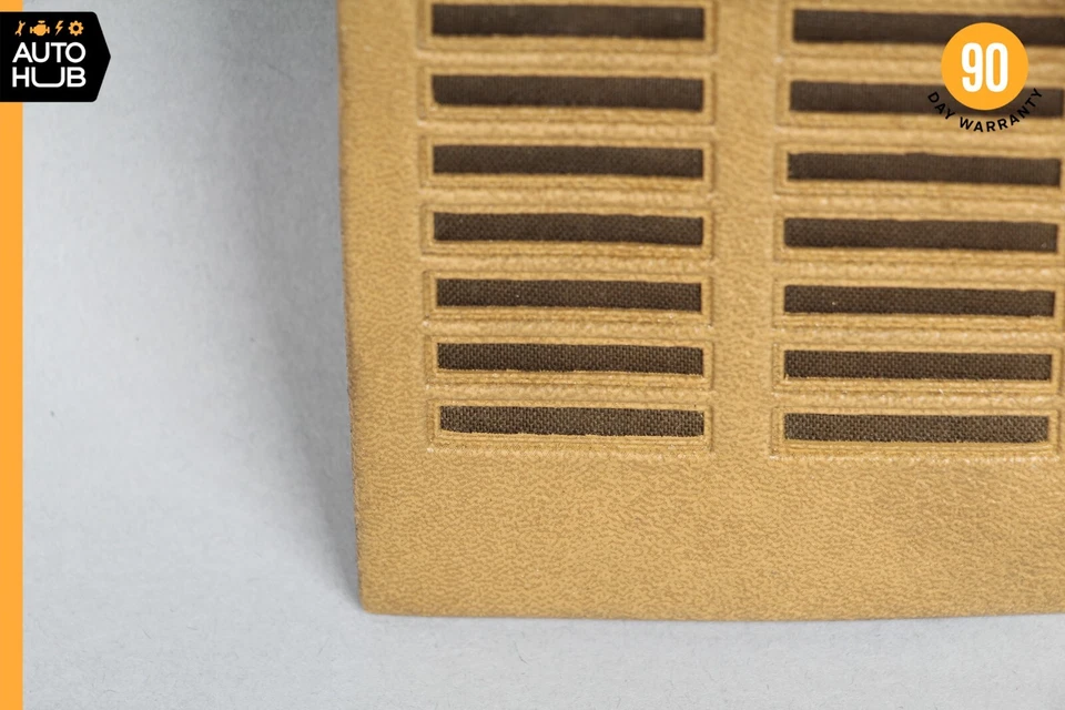 Cubierta de altavoz de tablero derecho Mercedes R107 450SL 560SL parrilla OEM 86k Foto 4 de 4