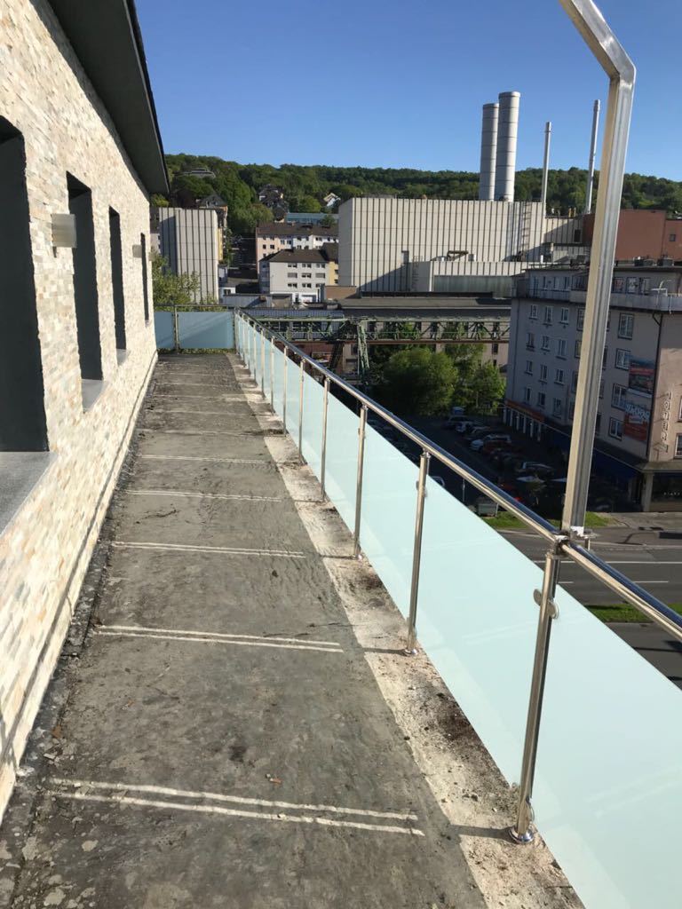 Glasgeländer für Treppe und Balkon kaufen