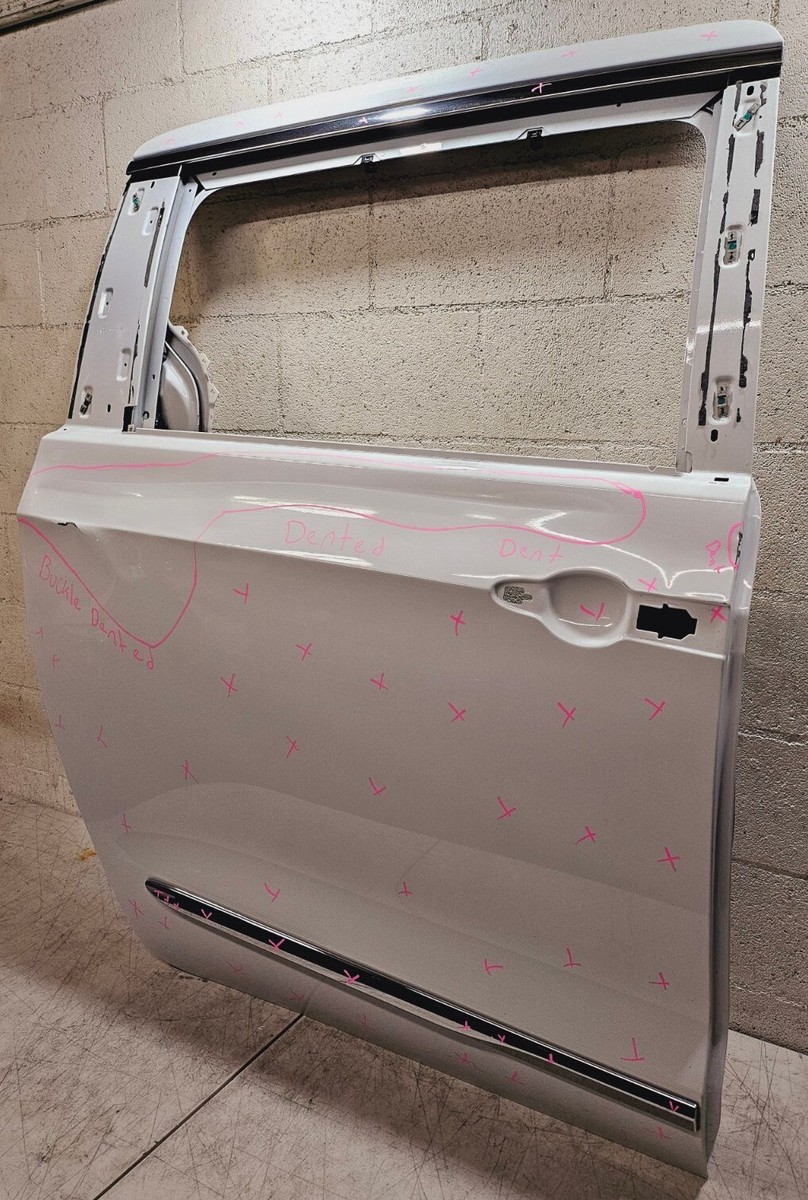 2017-2022 CHRYSLER PACIFICA RIGHT PASSENGER SIDE RH SLIDING DOOR