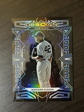 Mariano Rivera 2023 Chronicles Obsidian Carolina Blue Electric Etch /99 #13 SP