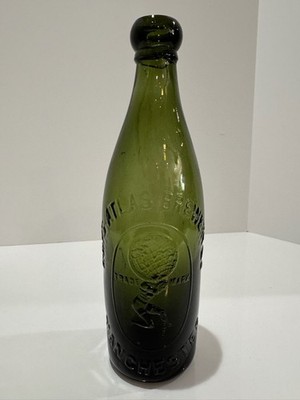 Antique Kays Atlas Brewery Manchester Green Pictorial Beer Bottle