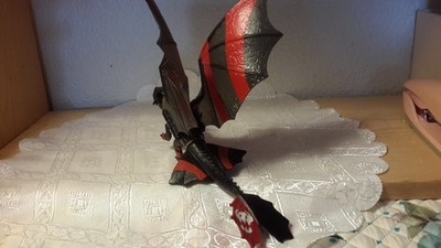 Toothless /Night Fury ~11'' long How To Train Your Dragon/Defenders of Berk